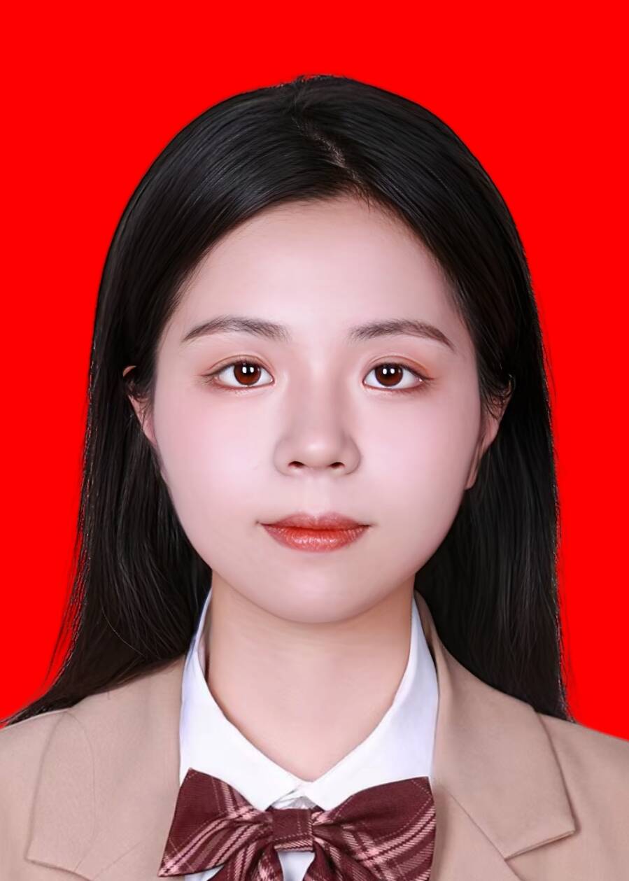 07fab333125f43df92bc1143203b81bf.jpg 秦婷.jpg